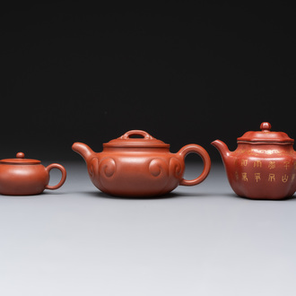 Three Chinese Yixing stoneware teapots and covers,  Jingxi Xu Wenting Zhi 荊溪徐溫庭製 and Yang Xian Xi Yin Shi Wang 陽羨惜陰室王 mark, 20th C.