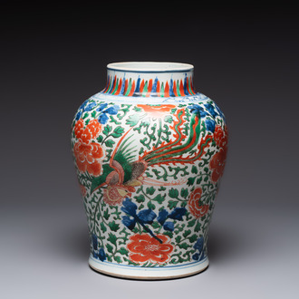 A Chinese wucai 'phoenixes and peonies scroll' vase, Transitional period