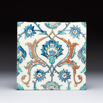 A polychrome Iznik pottery tile with floral design, Turkey, 17th C.