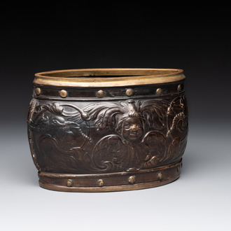 A Dutch gilt-brass mounted pressed baleen casket, Herman Doomer, 17th C.