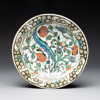 A polychrome Iznik 'saz leaf' pottery dish, Turkey, late 16th C.