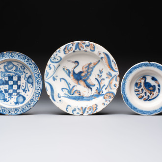 Three blue, white and iron-red Talavera pottery dishes, Spain, 17th C.