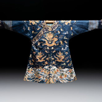 A Chinese gold-thread-embroidered blue-ground silk 'dragon' robe, 18/19th C.