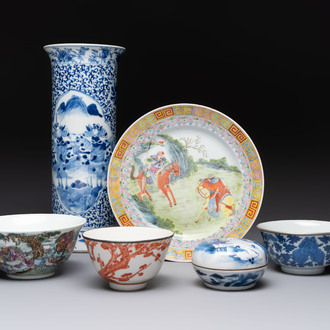 A varied collection of six Chinese blue, white, famille rose and iron-red wares, 19/20th C.