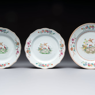 A pair of Chinese famille rose plates and one dish with birds and floral design, Qianlong