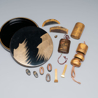 A varied collection of 14 Japanese lacquer and bronze wares, Zōhiko 平安象彦 mark, 19/20th C.
