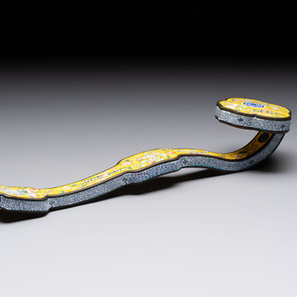 A Chinese Beijing enamel yellow-ground 'Bajixiang' ruyi sceptre, Qianlong mark, 19/20th C.