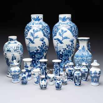 18 Chinese blue and white wares, Kangxi and later