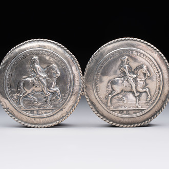 A pair of Dutch silver belt buckles, 833/000, 19th C.