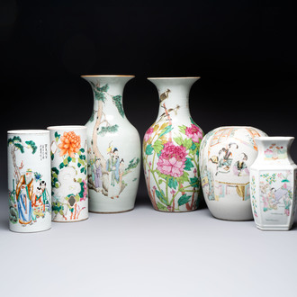 Three Chinese famille rose vases, two hat stands and a jar, 19th C.