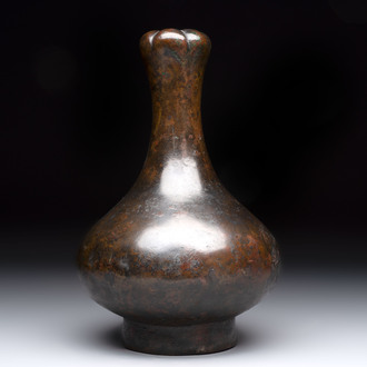 A Chinese bronze garlic-head 'hu' wine vessel, Han