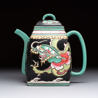 A Chinese enamelled Yixing stoneware 'dragon' teapot, Qianlong mark, 18/19th C.