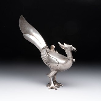 A fine Japanese silver phoenix, made by Toshihiko 敏彥造, silver 銀製 mark, Meiji/Taisho, 19/20th C.