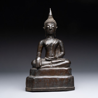A Burmese bronze Buddha, 17/18th C.