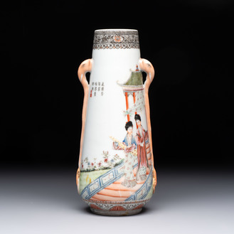 A Chinese famille rose vase with ladies in a garden, Qianlong mark, 19/20th C.