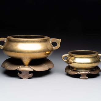 Two Chinese bronze censers and stands, Xuande mark, 19th C.