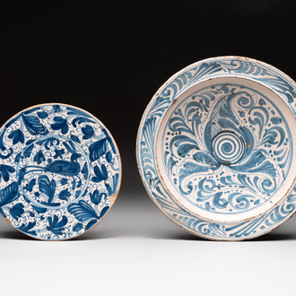A large blue and white Spanish pottery dish and a 'leaping hare' tazza, Talavera, 17/18th C.