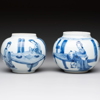 Two Chinese blue and white 'Long Eliza' jarlets, Kangxi