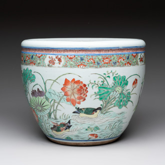 A Chinese famille rose 'mandarin ducks in a lotus pond' scroll pot, 19th C.