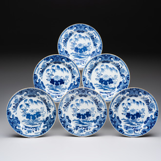 Six Chinese blue and white plates with floral design, Qianlong