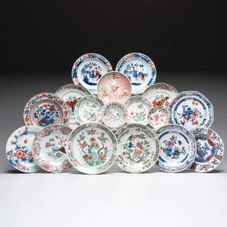 17 Chinese famille rose, Imari-style and European-decorated plates and saucers, Kangxi/Qianlong