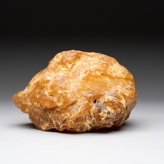 A large lump of copal or amber, 4220 grams