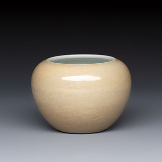 A Chinese café-au-lait-glazed water pot, Yongzheng mark, 19/20th C.