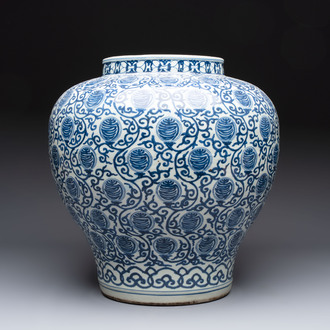 A large Chinese blue and white 'shou' jar, Wanli mark, 20th C.