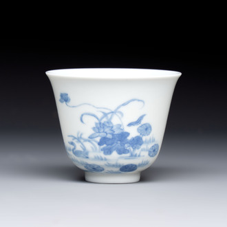 A Chinese blue and white 'mandarin duck and lotus' cup, Kangxi mark, 19th C.