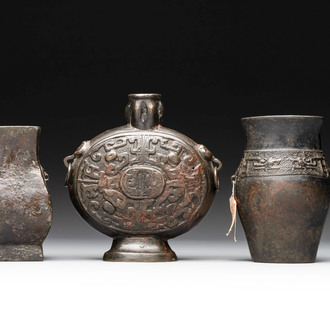 Three Chinese archaistic miniature bronze vases, Song/Yuan