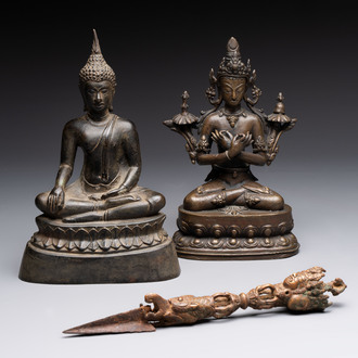 A Thai Buddha, a Sino-Tibetan bronze Bodhisattva and a Tibetan bronze and iron phurba, 18/19th C.