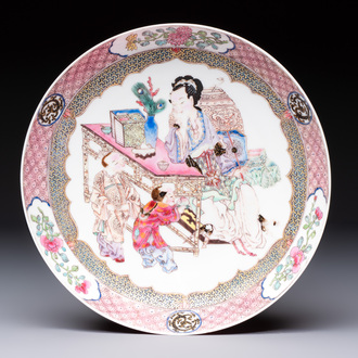 A fine Chinese famille rose ruby-back eggshell plate with a lady and playing boys, Yongzheng
