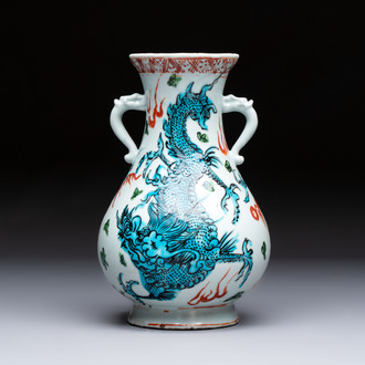 A rare Chinese polychrome Swatow 'Dragon' vase, Ming