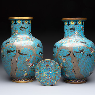 A pair of Chinese cloisonné 'Magpies' vases and a 'Lotus Scroll' plaque, 19th C.