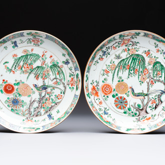 A pair of Chinese famille verte 'Bird Among Flowering Branches' dishes, Kangxi