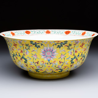 A rare Chinese famille rose yellow-ground bowl from the imperial workshops, Jiang Shi Qian Ju 蔣氏籤具 mark, Republic