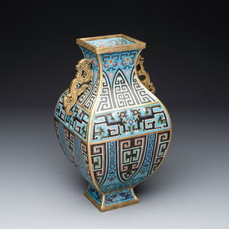 A Chinese archaistic cloisonné square vase, Qianlong and Ren mark, 19/20th C.