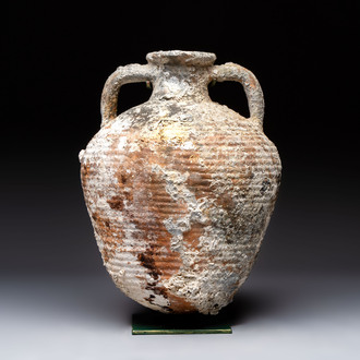 A Byzantine amphora, 4/5th C.