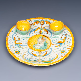 A polychrome Italian maiolica double salt plate, Deruta, 17th C.