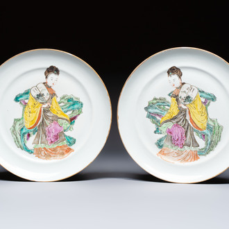 An unusual pair of Chinese Canton famille rose dishes, 19th C.
