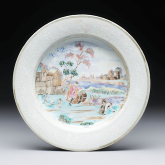 A Chinese famille rose bianco-sopra-bianco 'Peter The Great in Zaandam' plate, Qianlong
