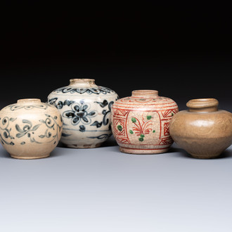 Four Annamese or Vietnamese blue, white and polychrome jarlets, 16/17th C.