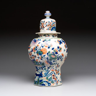 A Dutch Delft cashmere palette vase and cover with birds among flowering branches, ca. 1700