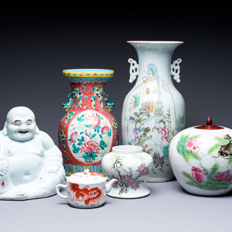 Two Chinese famille rose vases, two jars, a 'Lions' covered teapot and a Buddha, signed Mao Zirong 毛子榮 and Liu Jishun 劉吉順, 19/20th C.