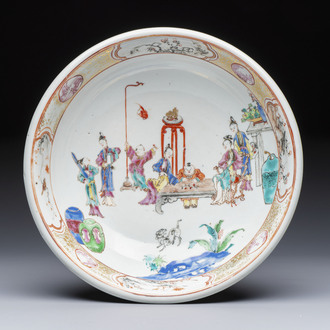 A Chinese Canton famille rose 'Mandarin Subject' bowl, Qianlong