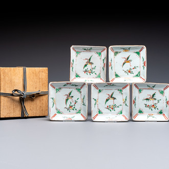 A set of five Chinese wucai Ko-Sometsuke square 'Crane' dishes for the Japanese market, with a tomobako, Tianqi