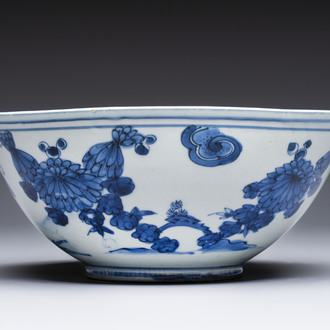A Chinese blue and white 'Butterflies and Flowers' bowl, Transitional period