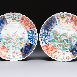 A pair of Chinese famille verte 'Sea Creatures' lobed plates, Kangxi