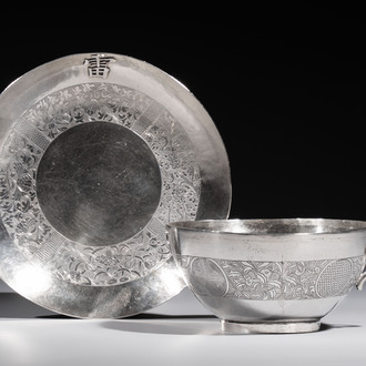 A fine Vietnamese silver saucer and handled bowl, Lei 雷 mark, 19th C.