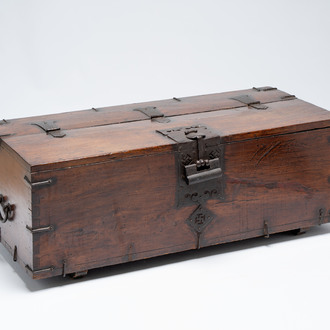 A Korean wrought-iron mounted wooden coin chest (Ton-Kwe), Joseon, 18/19th C.